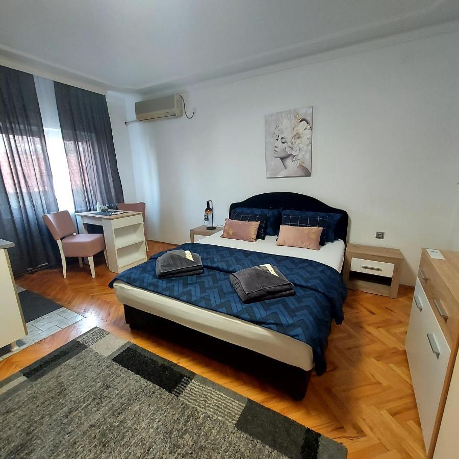 Smestaj Bane Novi Sad Exterior photo